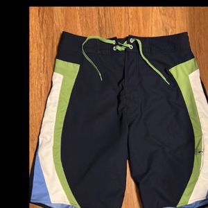 NWOT First Wave Board Shorts Size 32